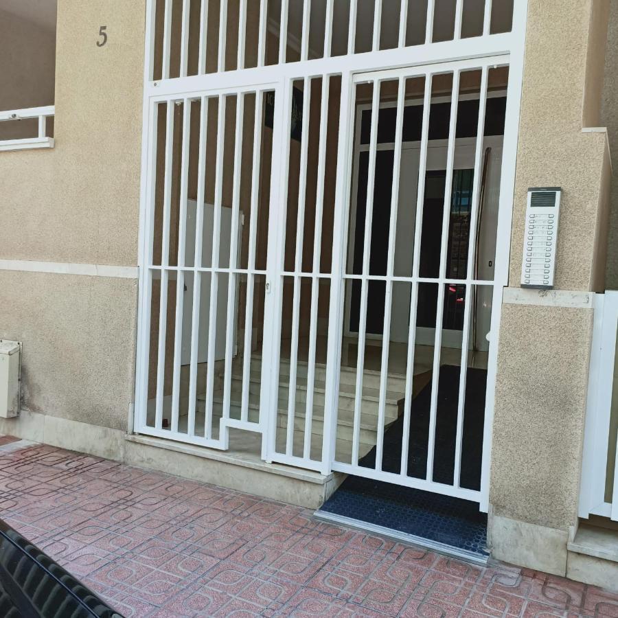 Casa La Sal Apartment Torrevieja Bagian luar foto